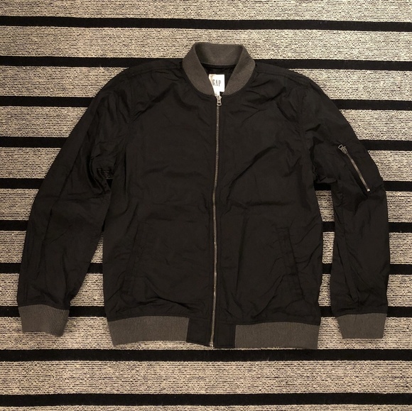 gap lightweight jacket